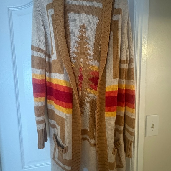 Pendleton Women's Cardigan in Cream, Orange, and Red - Picture 3 of 3